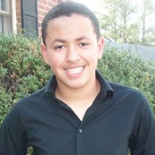 Alizdair Headshot for FSC